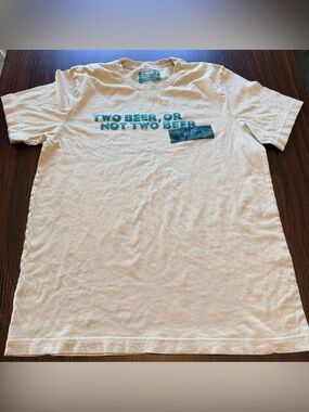 Two 5 Crafted For Friends Mens Cream Brewery Belize Beer Graphic Tee Shirt L
